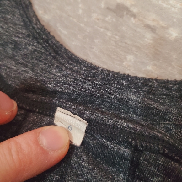 Bundle Of 2 Lululemon "Dash Tank II" Top. Heathered Black/Grey, Blue. Ruffled. 6 - Picture 4 of 9